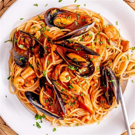 seafood-pasta-easy-elegant-ready-in-10-minutes image