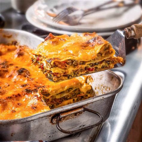 garth-brooks-favorite-breakfast-lasagna-leites image