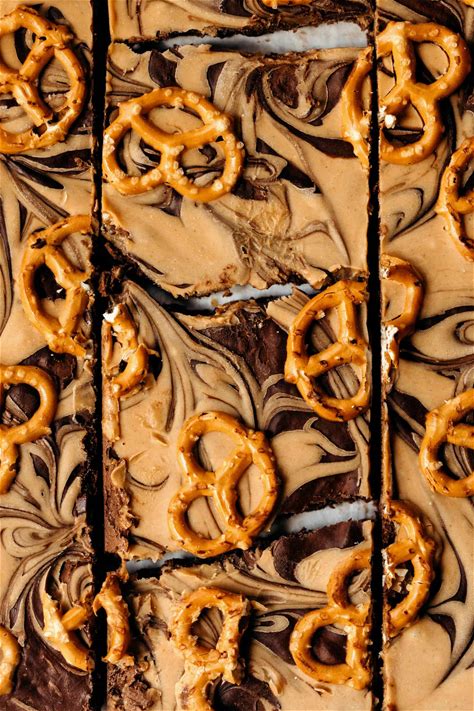 high-protein-chocolate-peanut-butter-pretzel-yogurt-bark image