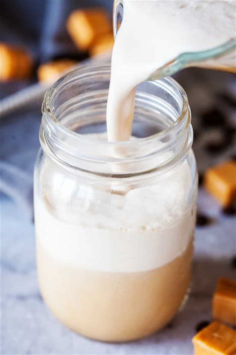 vanilla-caramel-iced-coffee-recipe-is-so-refreshing image