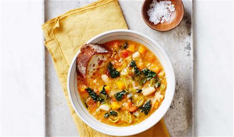 italian-vegetable-soup-easy-winter-recipe-the image