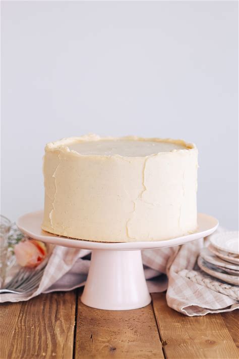 heavenly-cream-cheese-danish-cake-cake-by-courtney image