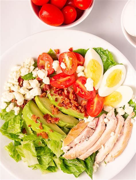 chicken-cobb-salad-recipe-30-minute-meal-on-the image