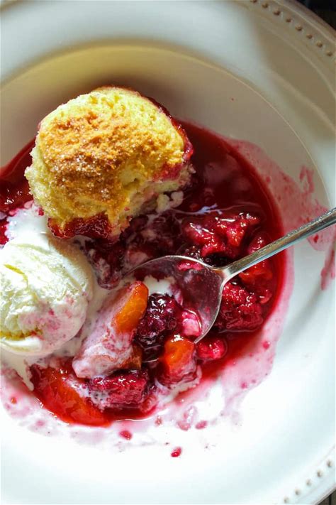 farmstand-blackberry-peach-cobbler-the-hungry image