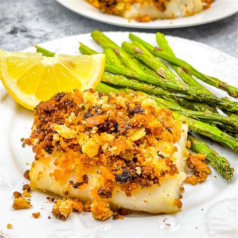 air-fryer-cod-with-ritz-cracker-topping image