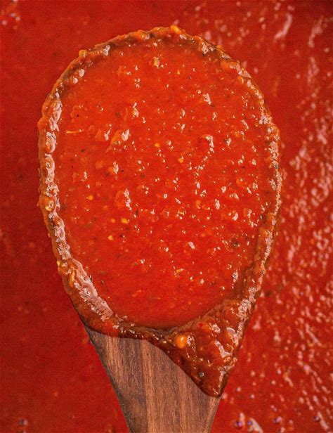 easy-homemade-marinara-sauce-the-chunky-chef image
