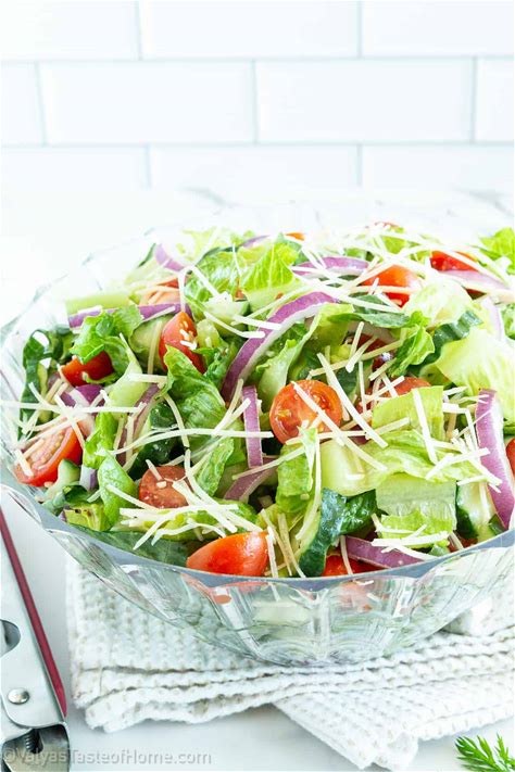quick-and-easy-romaine-salad-with-an-olive-garden image