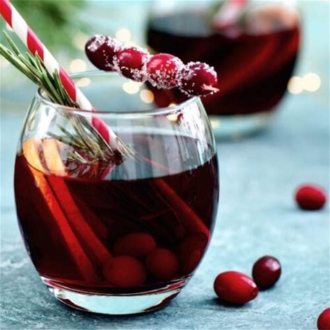17-best-christmas-sangria-recipes-insanely-good image