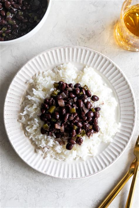 cuban-rice-and-beans-recipe-arroz-con-frijoles-negro image