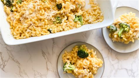 5-ingredient-broccoli-mac-and-cheese-recipe-mashed image