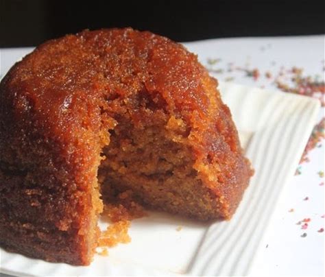 treacle-pudding-steamed-treacle-pudding image