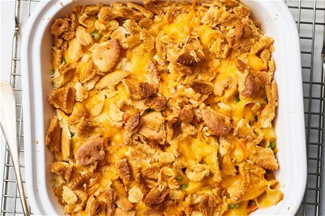 tuna-noodle-casserole-recipe-easy-from-scratch-the image
