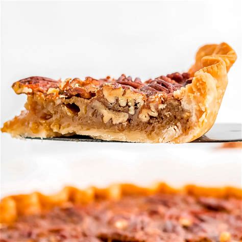 maple-pecan-pie-recipe-mom-on-timeout image