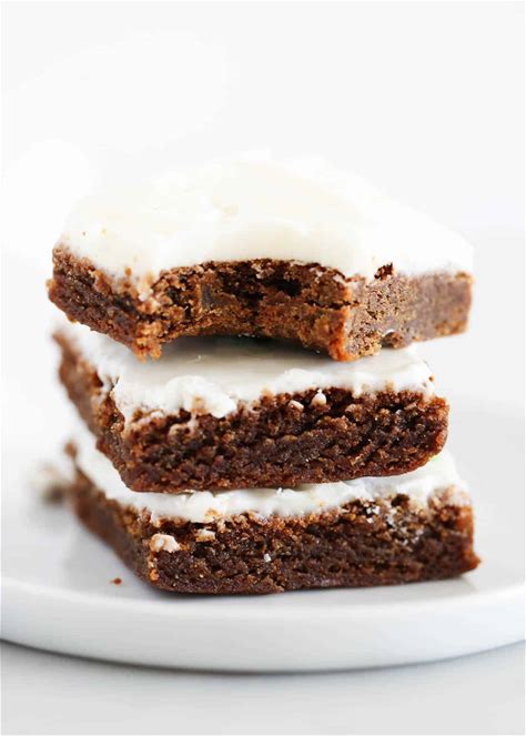 gingerbread-bars-with-cream-cheese-frosting-i-heart image