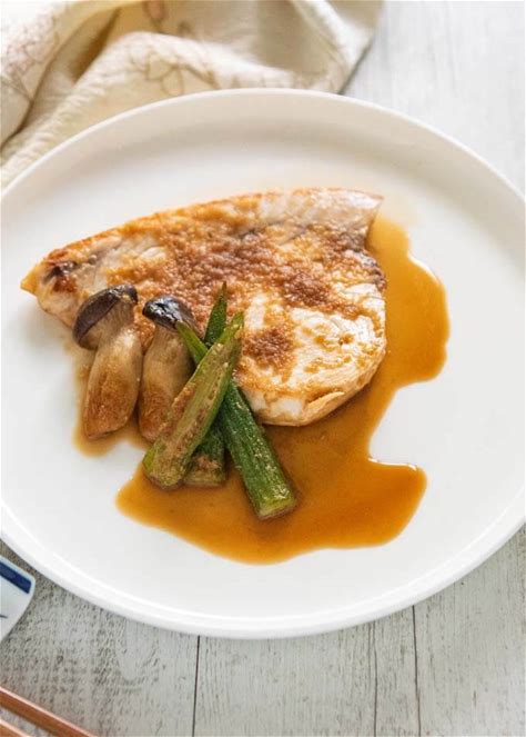 pan-seared-swordfish-with-ginger-soy-sauce image
