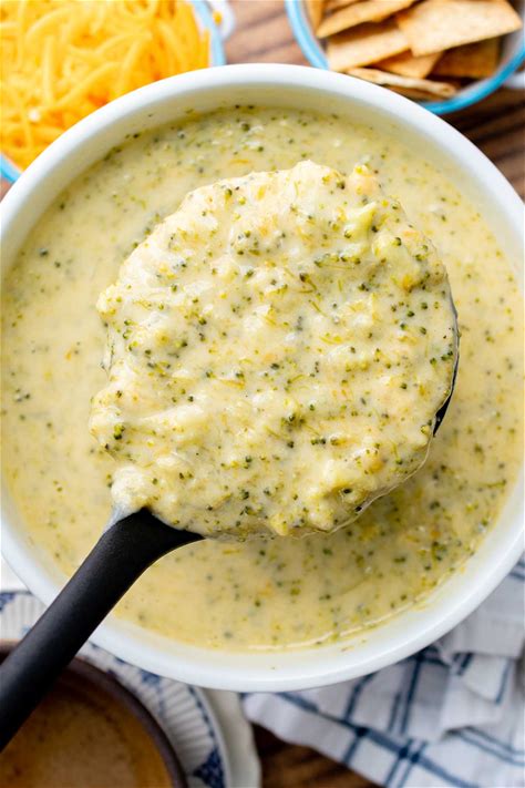 instant-pot-broccoli-cheese-soup-mamagourmand image