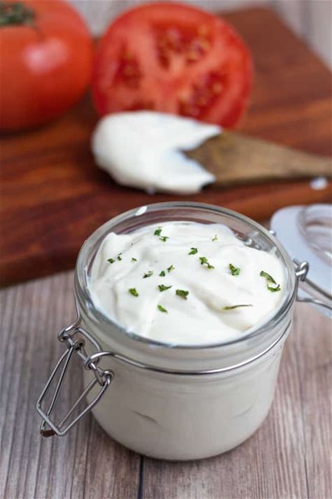 easy-homemade-vegan-mayo-eatplant-based image