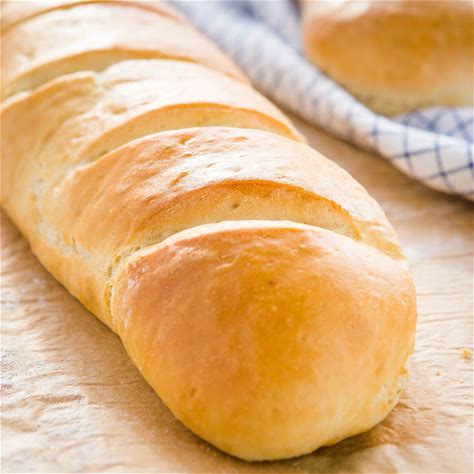 easy-homemade-french-bread-bakery-style-the image