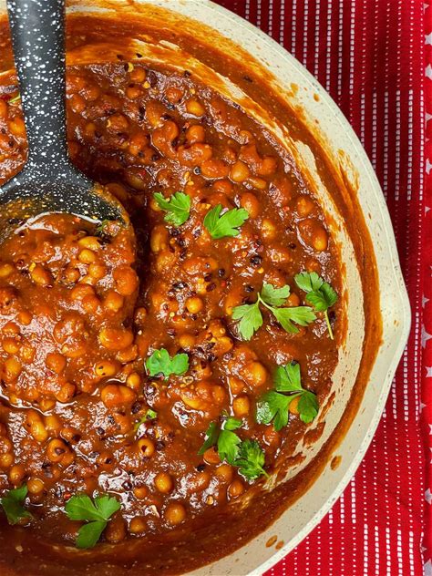 homemade-baked-beans-in-tomato-sauce image
