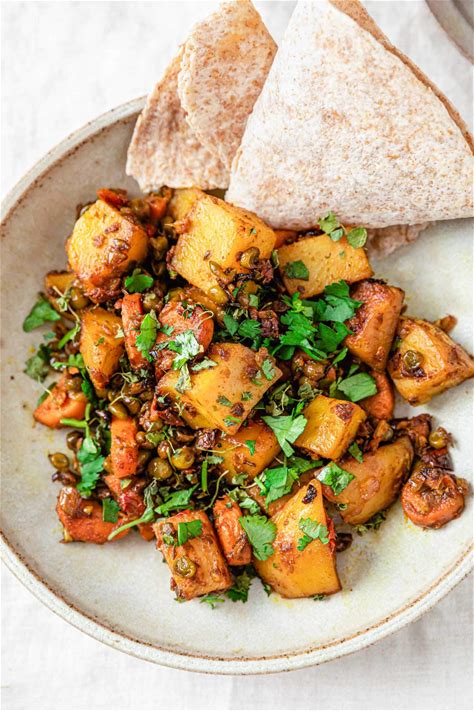 10-easy-indian-pakistani-vegan-curry image