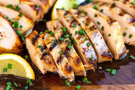 the-best-juicy-grilled-chicken image