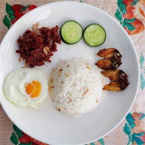 cornsilog-recipe-corned-beef-garlic-rice-egg image