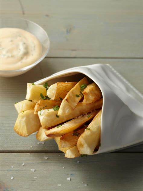 yuca-fries-with-sriracha-lime-mayo-recipe-food image
