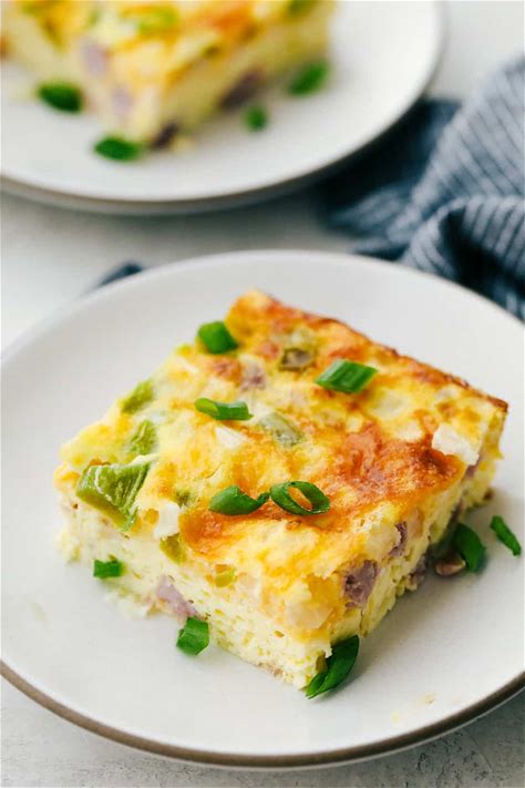 oven-baked-denver-omelet-the-recipe-critic image