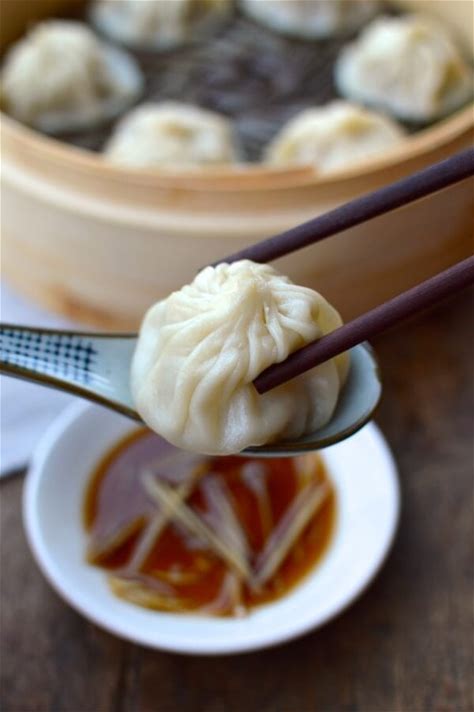 how-to-make-soup-dumplings-小笼包-xiaolongbao image