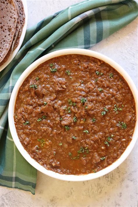 kai-sega-wat-spicy-ethiopian-beef-stew-meals-by image