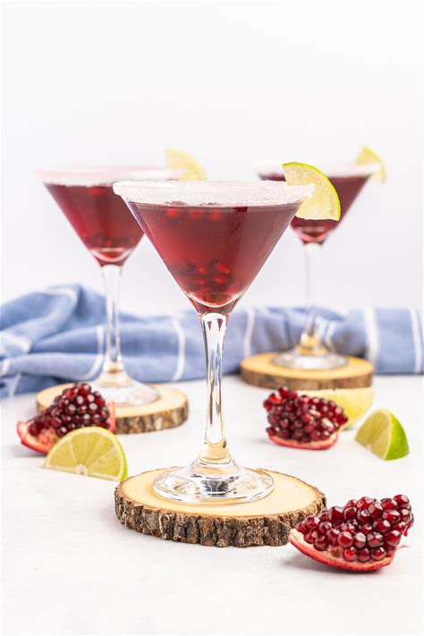 pomegranate-martini-pomtini-tastes-of-homemade image