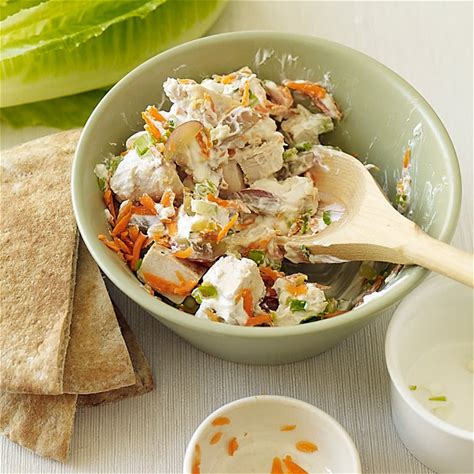 chicken-salad-with-walnuts-grapes-recipes-ww image