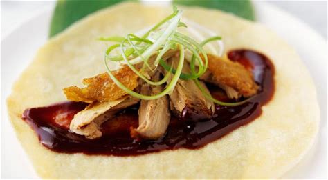 crispy-peking-duck-with-pancakes-fine-dining-lovers image