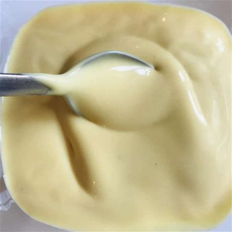 french-beurre-blanc-sauce-easy-recipe-snippets-of image