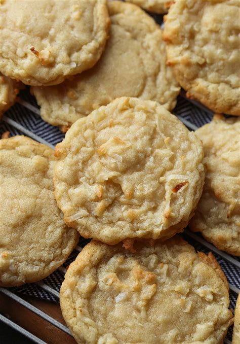 chewy-buttery-coconut-cookies-cookies-and-cups image