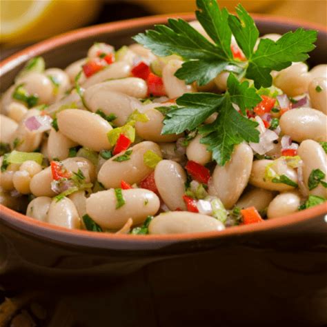 17-cannellini-bean-recipes-insanely-good image