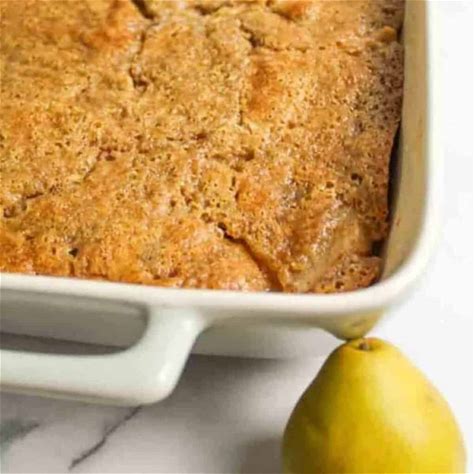 easy-spiced-pear-cobbler-beeyondcereal image