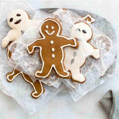 maple-gingerbread-cookies-healthy image
