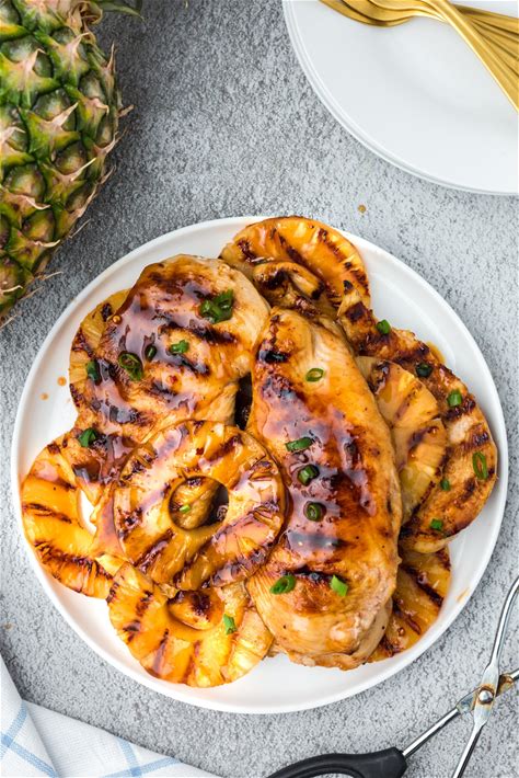 pineapple-grilled-chicken-the-clean-eating-couple image