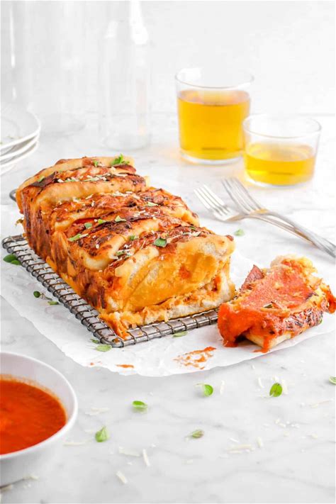 pull-apart-pepperoni-pizza-bread-bakers-table image