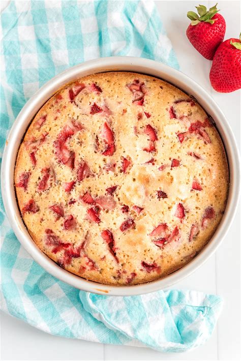 strawberry-cake-recipe-easy-single-layer-sugar image