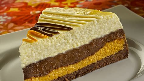 triple-layer-cheesecake-recipe-hersheyland image