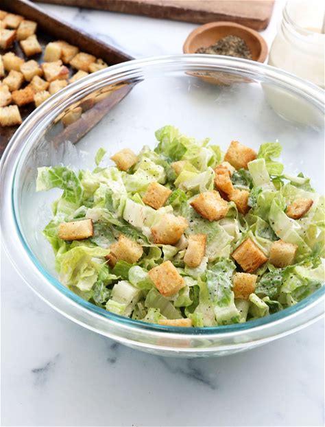 vegan-caesar-salad-detoxinista image