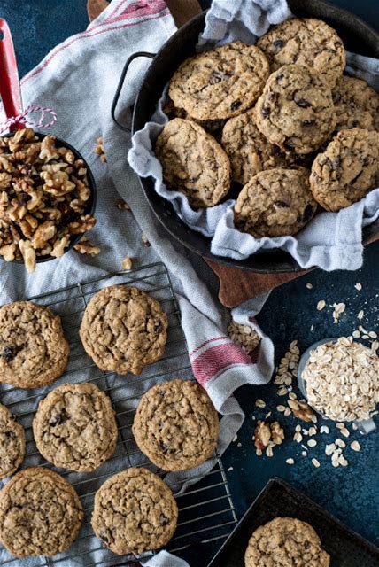 old-fashioned-oatmeal-raisin-cookies-simply-so-good image