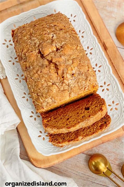 simple-pumpkin-bread-recipe-with-streusel-topping image