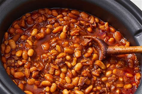 slow-cooker-baked-beans-recipe-tangy-and-creamy image