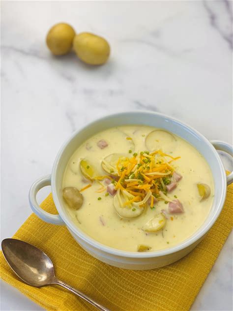 ham-and-cheese-potato-soup-potatoes-usa image