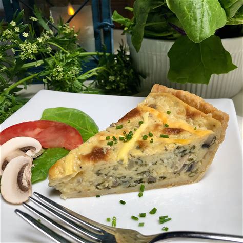 best-vegan-spinach-mushroom-quiche-the-carrot image