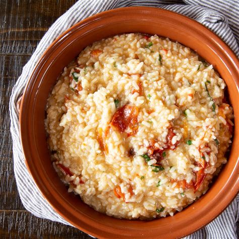 easiest-instant-pot-tomato-risotto-the-wimpy-vegetarian image