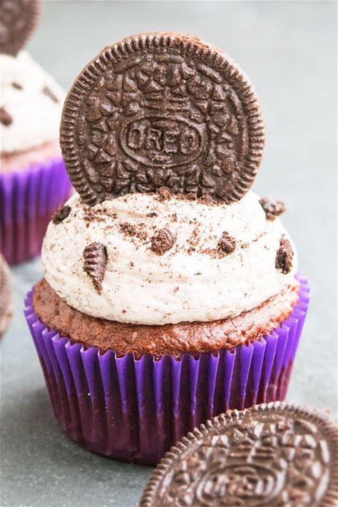 oreo-cupcakes-with-cake-mix-cakewhiz image